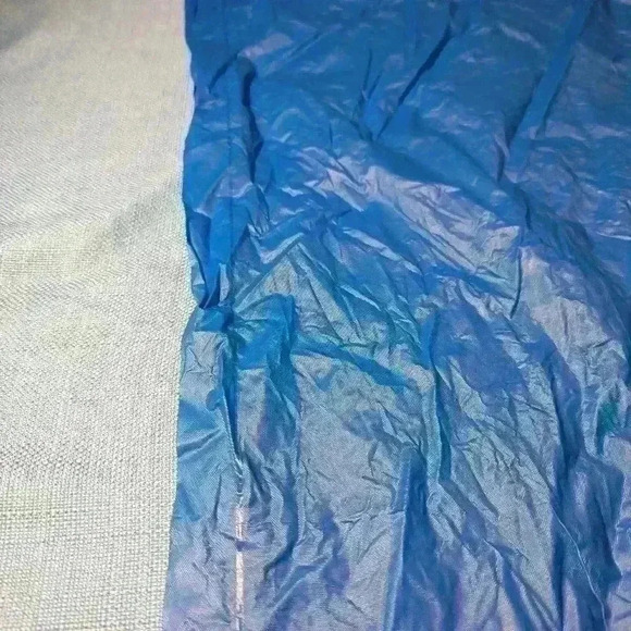 SeaWorld Rain Poncho  - Official - One Size Fits All - Picture 6 of 8